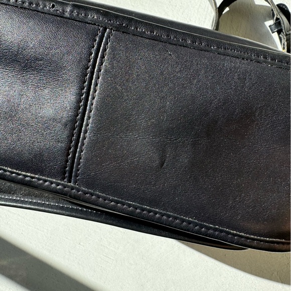 Vintage Coach City Bag in Navy 🫐 - Picture 5 of 6